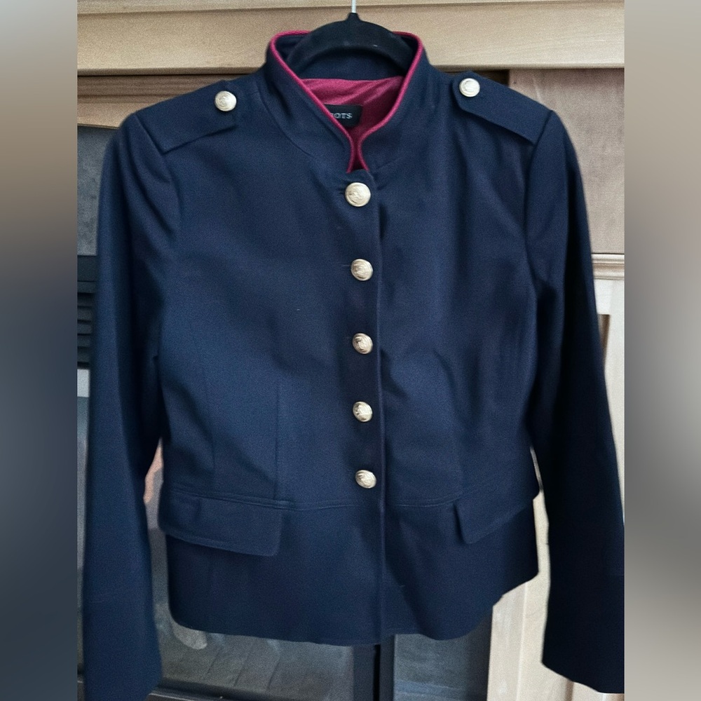 Talbots Navy Blazer with Gold Buttons size 8 EUC